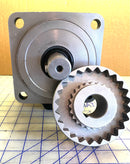 10432 Hydraulic Motor, used on the Read Screen-all Screeners model RD-40.