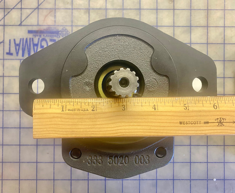 6808 Hydraulic Pump, used on the Read Screen-all Screeners models RD-40 and the RD-90 units. Superseded part number was 10379